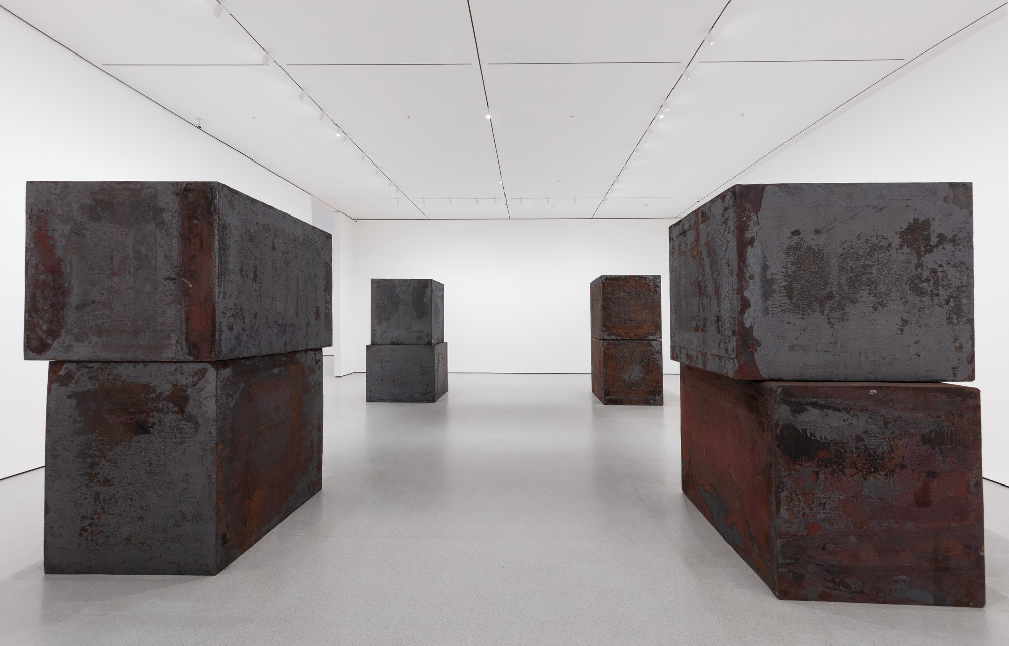 Richard Serra. Equal. 2015